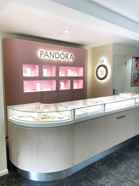 shop pic pandora